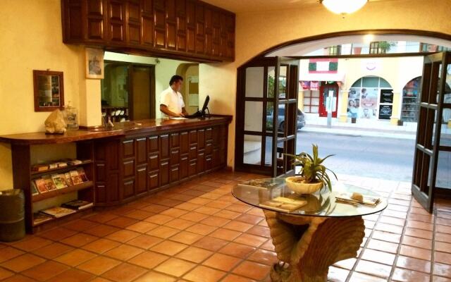 Hotel Plaza Loreto Centro Historico