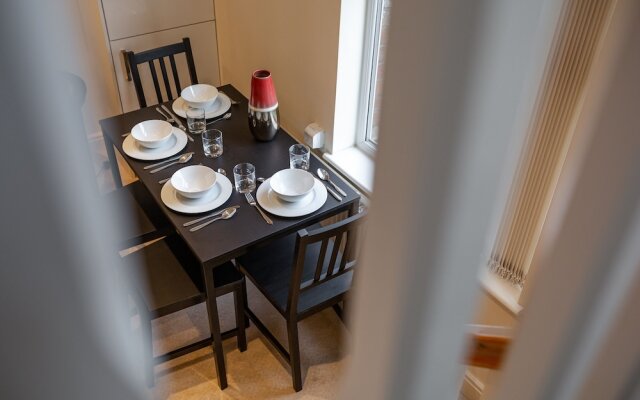 Cozy Stays Birchfields Manchester