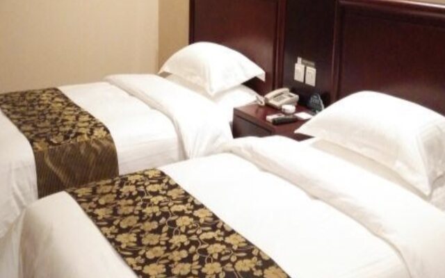 GreenTree Inn QinYang Middle HuaiFu Road Express Hotel