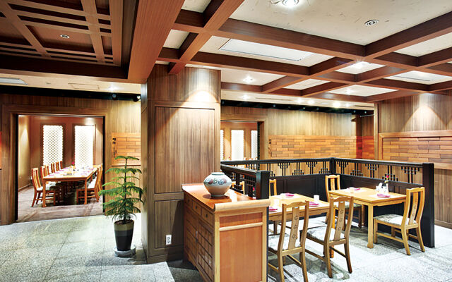 Hotel International