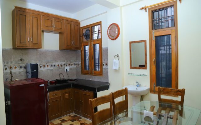 OYO 12125 Home 3BHK Shimla Woods