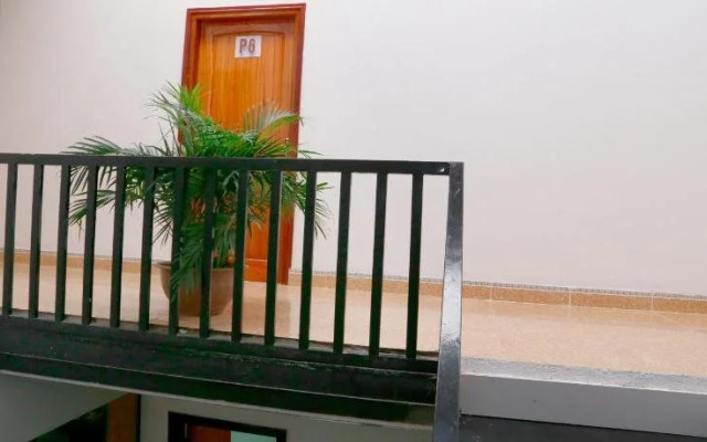 Giang Son Hostel