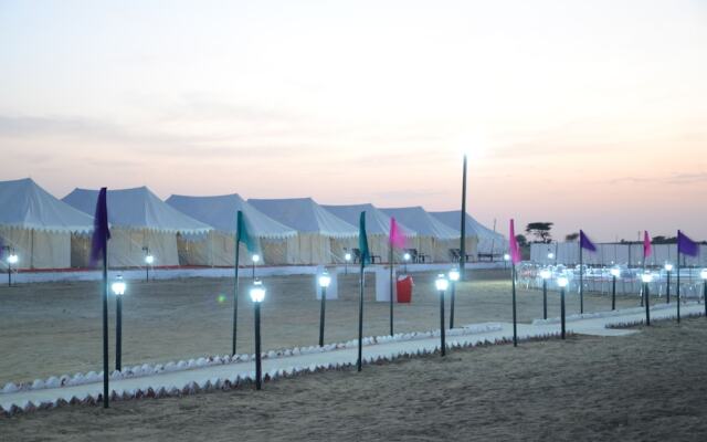 Star desert camp