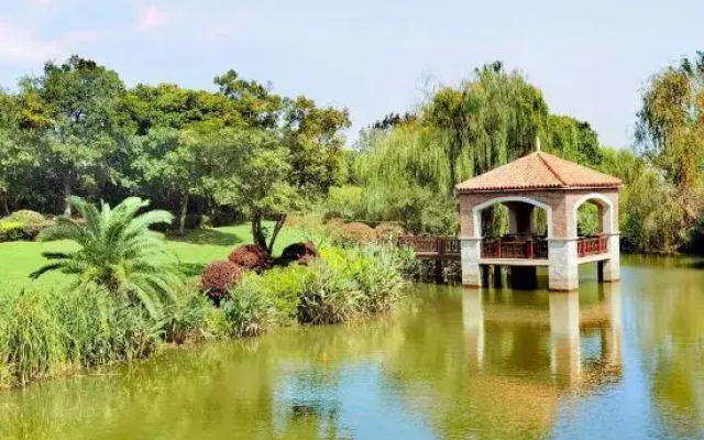 Windward Loch Club Villa （KunShanDianShanHu）