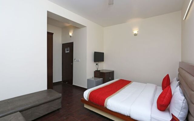 OYO 8751 Hotel Shoba Inn