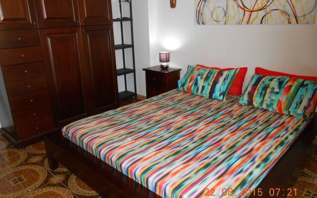 Suite Afrika, Mondello, Palermo