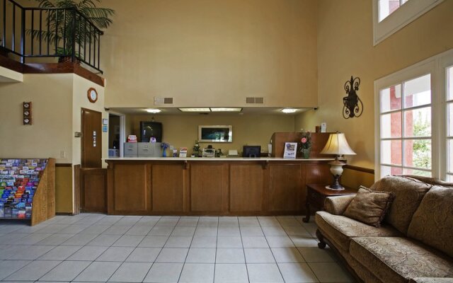 Days Inn by Wyndham Hemet