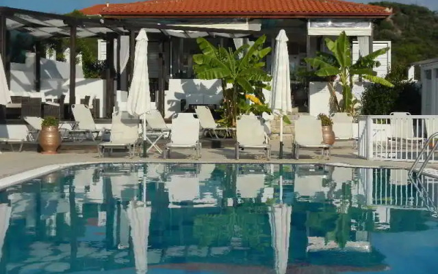 Ampelia Hotel Kassandra