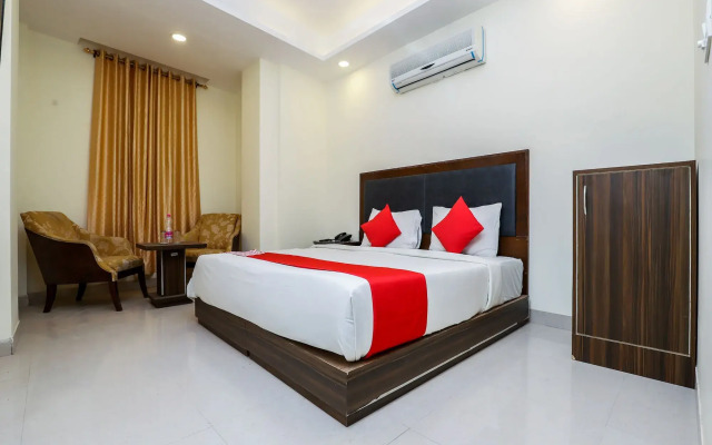 OYO 23466 Hotel Planet