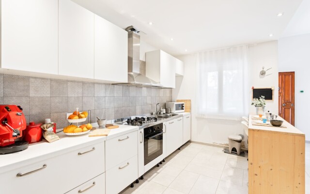 Luminoso Nuovalucello Apart- Giardino e Parcheggio privato