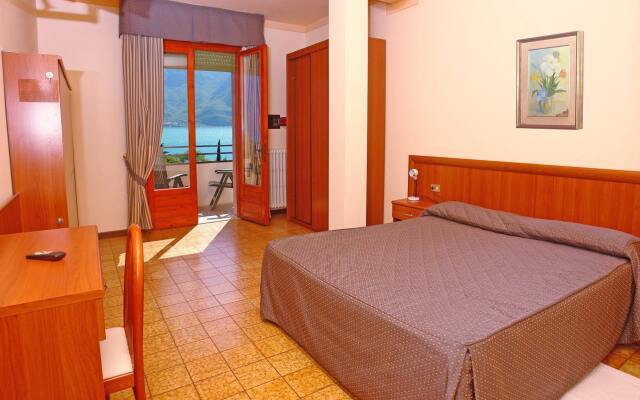 Hotel Limone