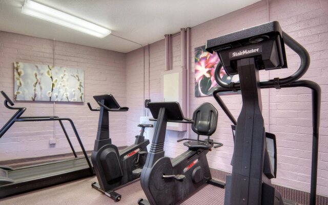 Inn Marin and Suites, an Ascend Collection Hotel