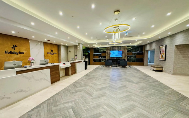 Holiday Inn Burlington Conference Centre by IHG
