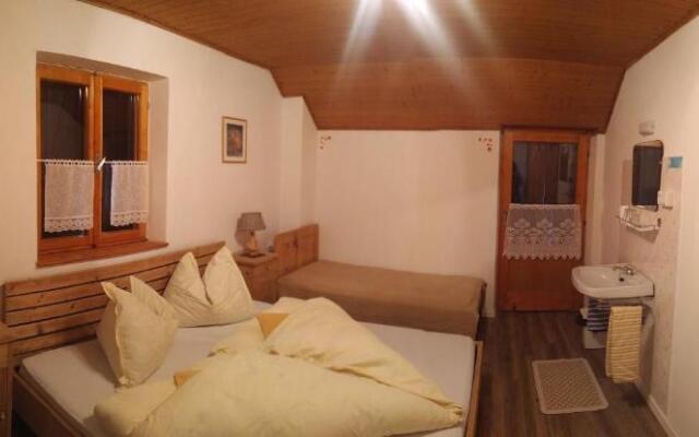 Gasthof Schmiederalm (Adults Only)