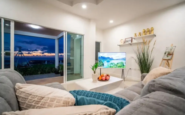 Ocean View 4BR Pool Villa KataBB Seaview