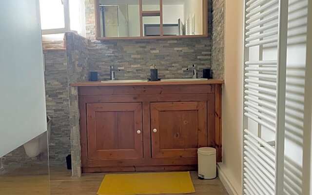 L'Instant Pour Vous.