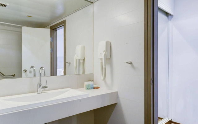 Gorgeous Suite with Ocean View TLV