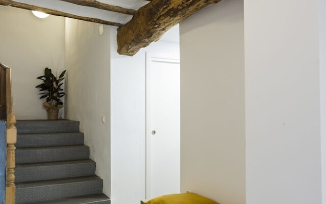 Hostel.B