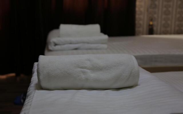 Hotel Plaza 777