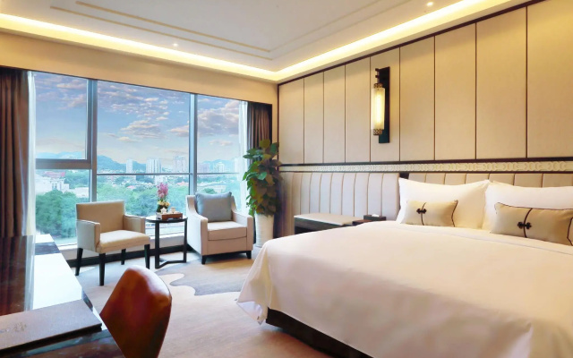 Fuzhou Lakeside Hotel