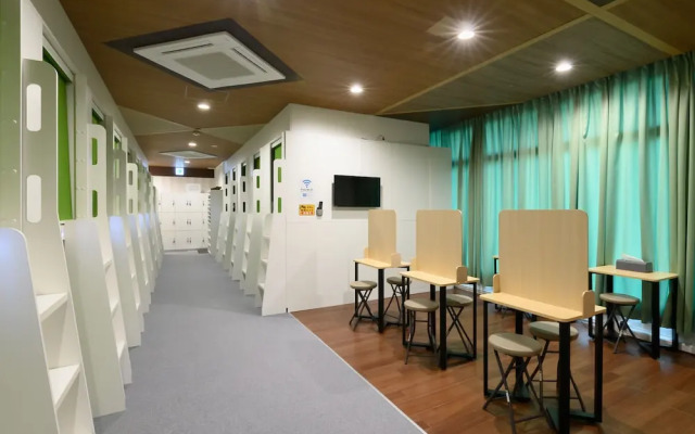 Tabist Capsule Inn Kasakake