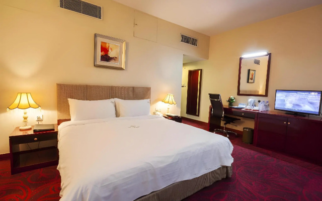 Dhaka Regency Hotel & Resort