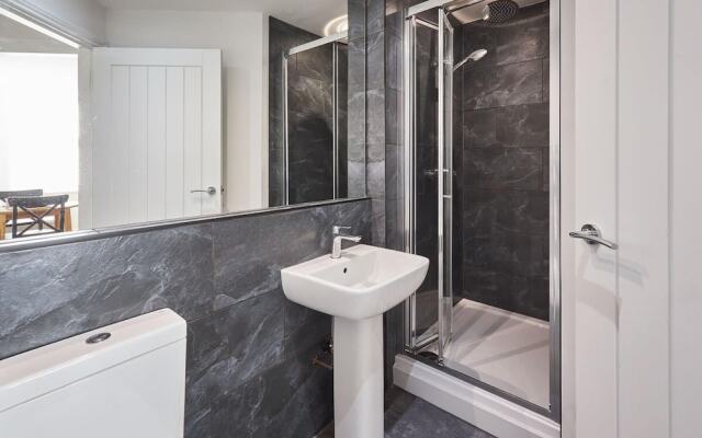 Host Stay Apartment 3 Fourth Avenue