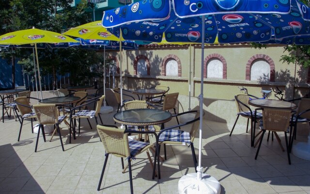Atoss Hotel