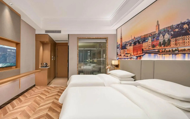 Vienna Classic Hotel (Anqing Yixiu District University Town)