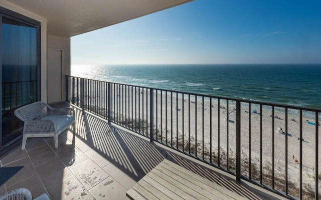 Phoenix X 1013 3 Bedroom Condo