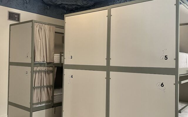 Piulet Hostel