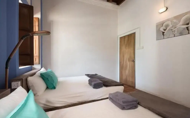 Rope Walk Guesthouse - Hostel