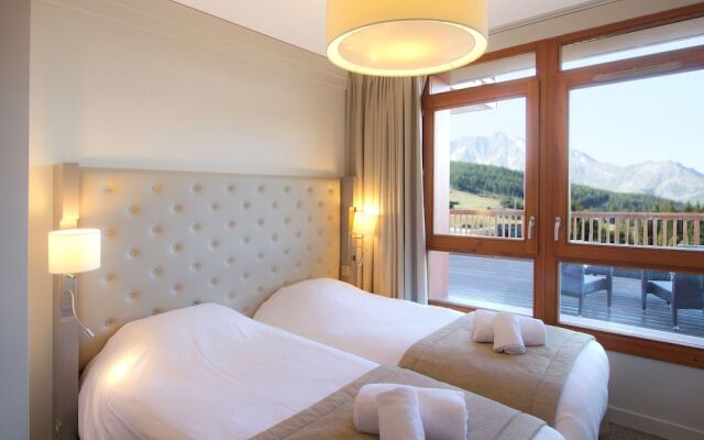 Luxury apartment with Wi-Fi in large ski area Paradiski