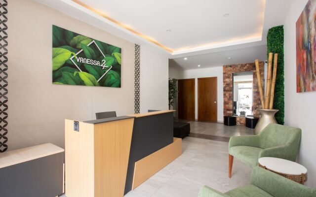 vanessa24 studio Anita204