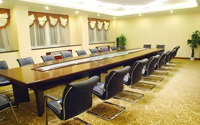 Luoyang New Friendship Hotel