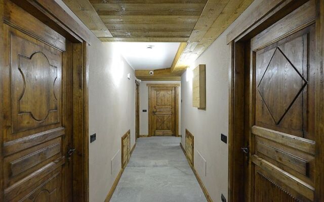 Mollino Rooms