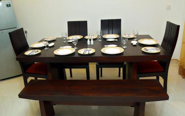 4 S Villa