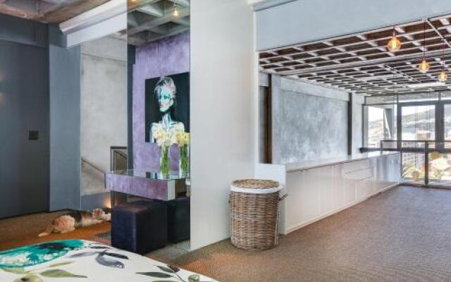 Leyden House Loft Apartment