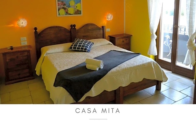Casa Mita