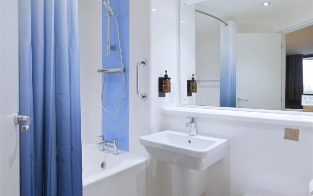 Travelodge Manchester Sale