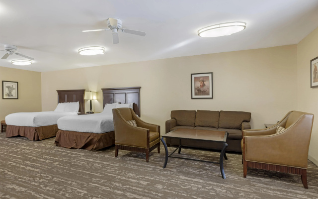 Best Western PLUS Frontier Motel