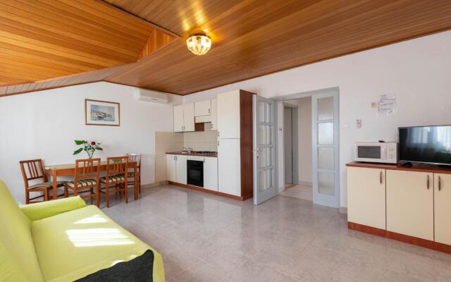 Ora  - Apartments with Pool - A6(2+2)