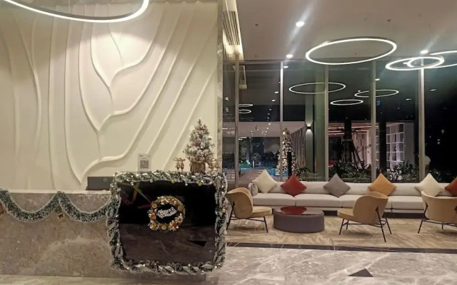 Empire City Residences Suite