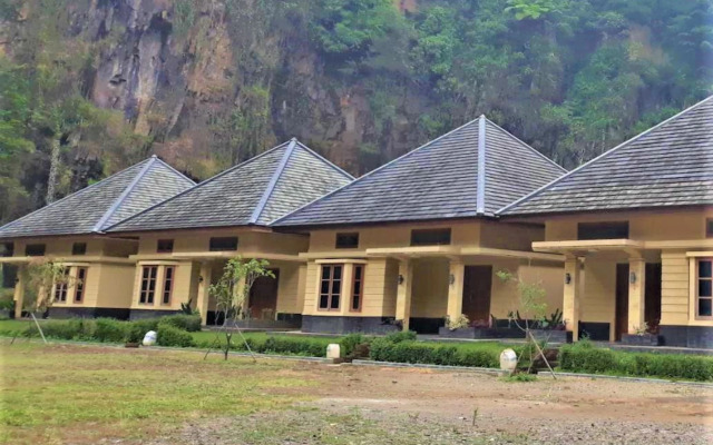 Pesona Nirwana Resort