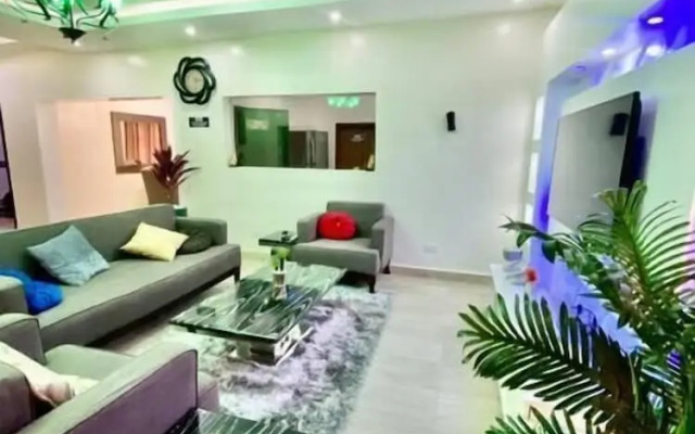 908 Apartments