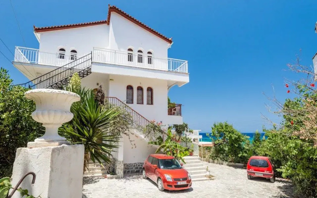 Tassos & Marios Studios & Apartments Alykanas