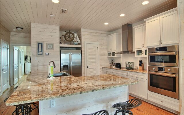 Kona Cove 8 by RedAwning