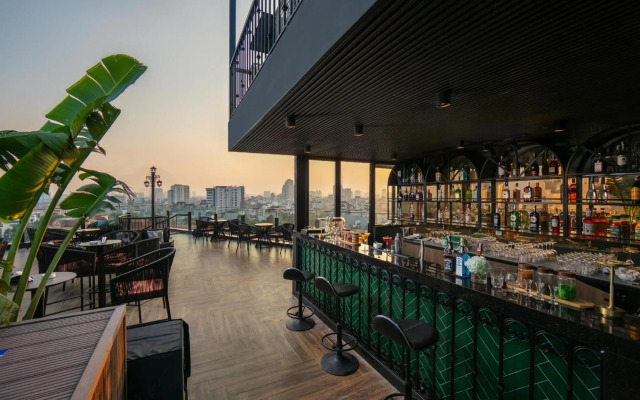 May De Ville Trendy Hotel & Spa