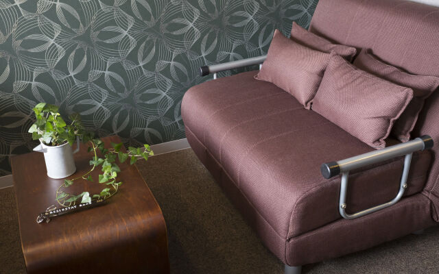 Rinn Sanjo Ohashi East