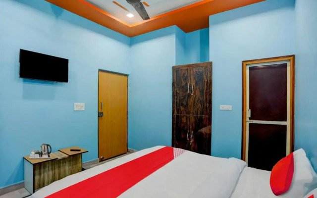 OYO Flagship 702327 D.S. Guest House